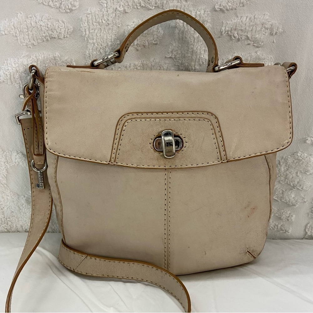 FOSSIL Women's Crossbody Handbag Purse Bone Distressed Boho Capsule Granola Girl